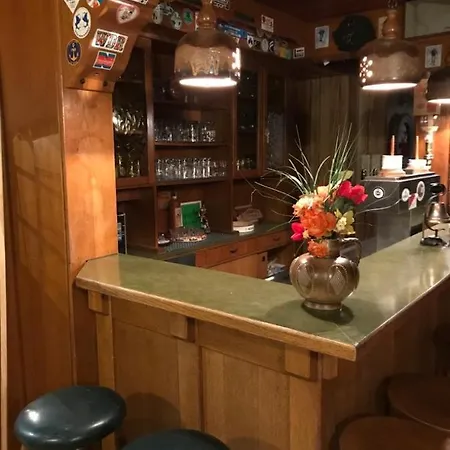 Haus Astenblick Winterberg,Weihnachtfeier, Wanderveranstaltungen, Firmen-Familienfeiern Grosse Gruppen