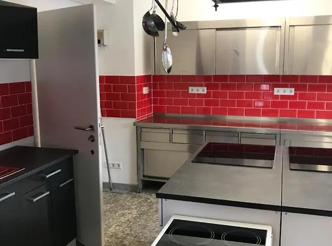 Haus Astenblick In Fuer Bis Zu 35 Personen Fuer Wanderveranstaltungen Und Familienfeiern ヴィンターベルク