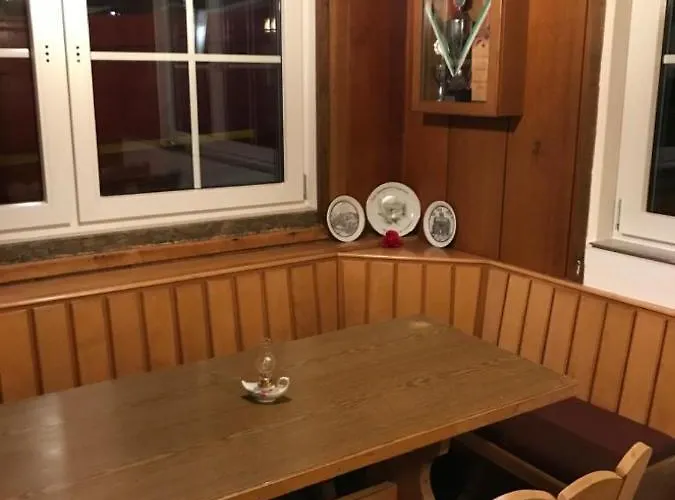 Apartman Haus Astenblick In Fuer Bis Zu 35 Personen Fuer Wanderveranstaltungen Und Familienfeiern Winterberg